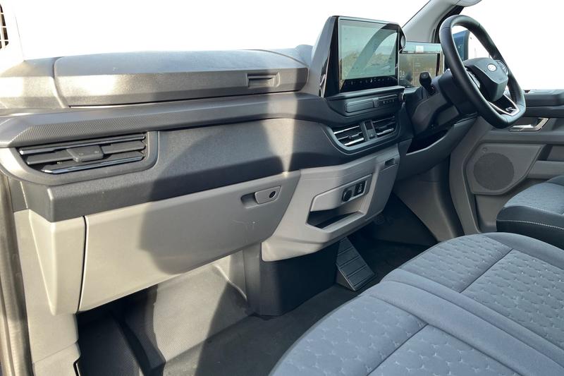 Used Ford Transit Custom 2025 for sale - 76419779: Photo 3