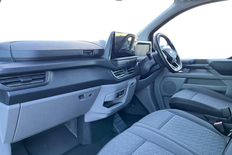 Used Ford Transit Custom 2025 for sale - 77733128: Photo 3