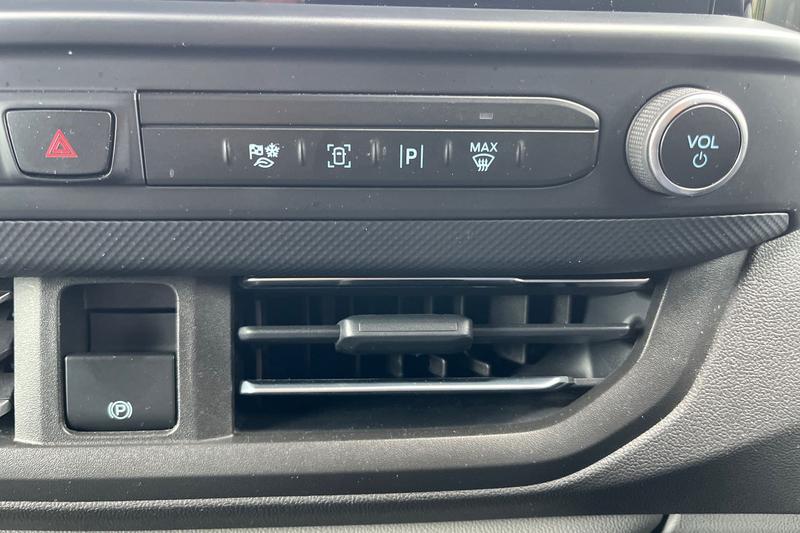 Used Ford Transit Custom 2024 for sale - 76359733: Photo 39