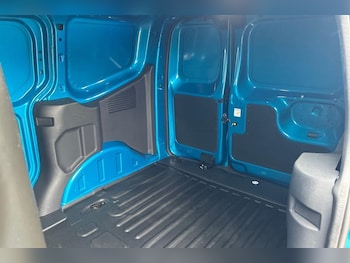 Used Ford Transit Courier 2025 for sale - 78874066: Photo