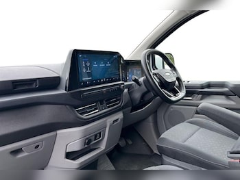 Used Ford Transit Custom 2024 for sale - 76744305: Photo