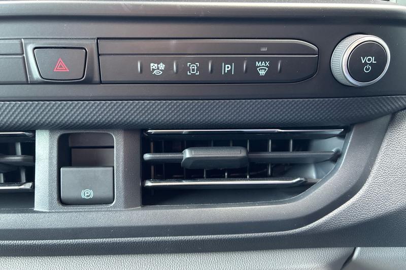 Used Ford Transit Custom 2025 for sale - 78001278: Photo 32