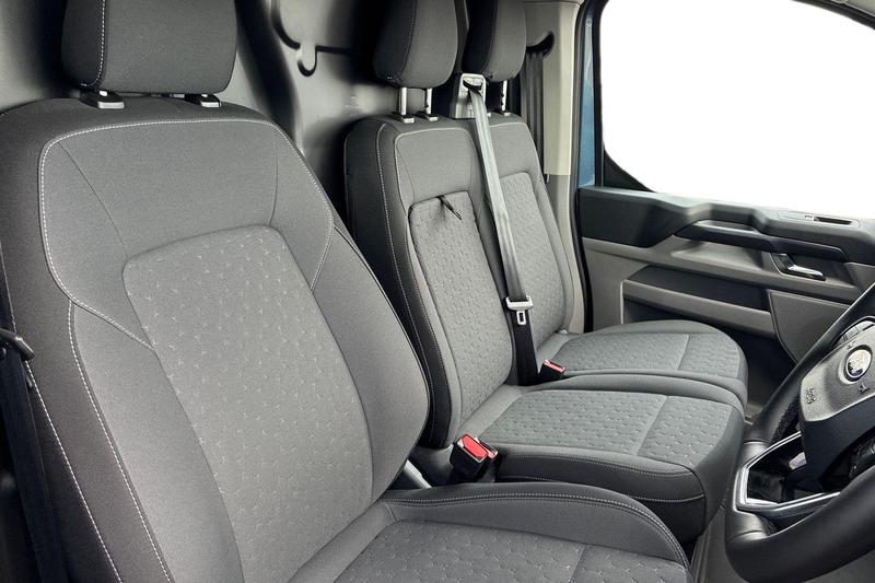 Used Ford Transit Custom 2025 for sale - 78028599: Photo 11