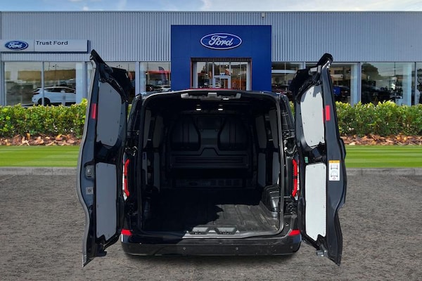 Used Ford E-Transit 2024 for sale - 74735140: Photo 7