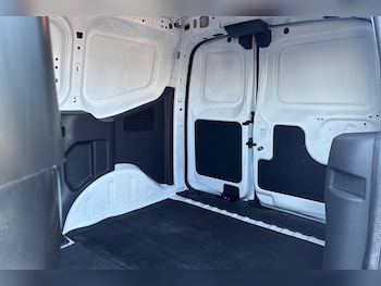 Used Ford Transit Courier 2025 for sale - 79170276: Photo
