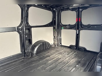 Used Ford Transit Custom 2024 for sale - 78630606: Photo