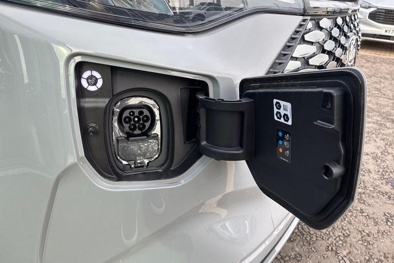 Used Ford E-Transit 2025 for sale - 78067600: Photo 36