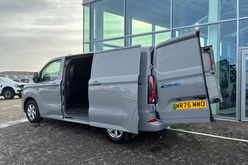 Used Ford E-Transit 2025 for sale - 78067600: Photo 7