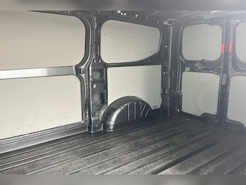 Used Ford Transit Custom 2024 for sale - 77532650: Photo