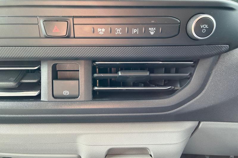 Used Ford Transit Custom 2025 for sale - 78067601: Photo 26