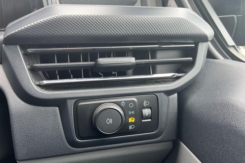 Used Ford Transit Custom 2024 for sale - 76494528: Photo 17