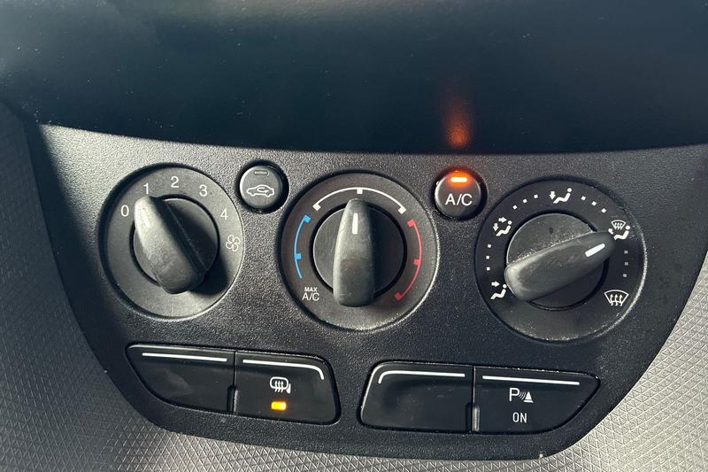 Used Ford Transit Connect 2017 for sale - 78109435: Photo 18