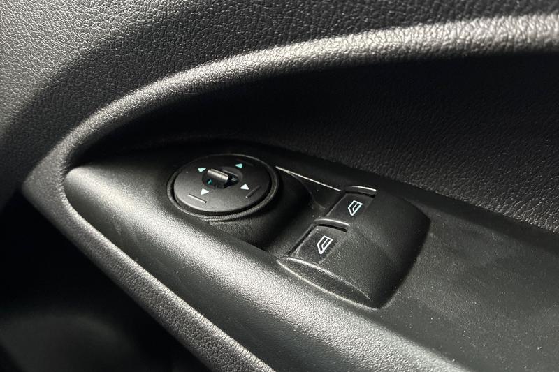 Used Ford Transit Connect 2017 for sale - 78109435: Photo 21