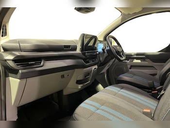 Used Ford Transit Custom 2025 for sale - 77497999: Photo