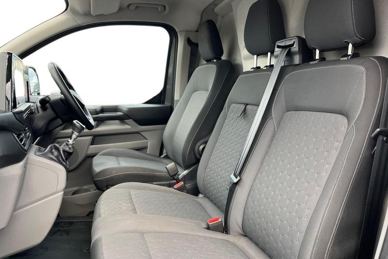 Used Ford Transit Custom 2024 for sale - 76545426: Photo 10