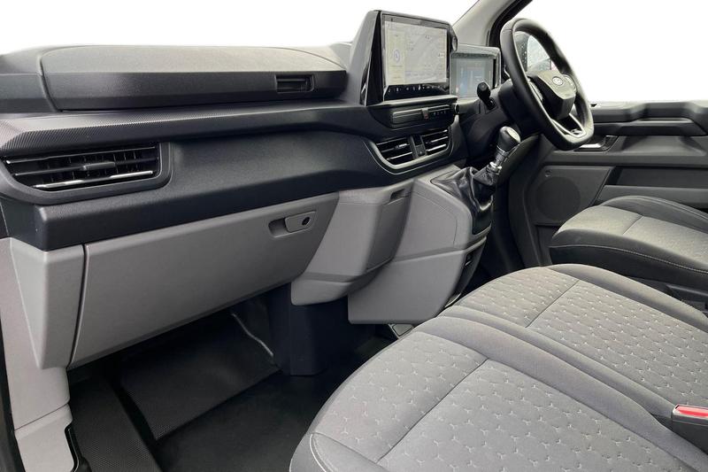 Used Ford Transit Custom 2024 for sale - 76545426: Photo 4
