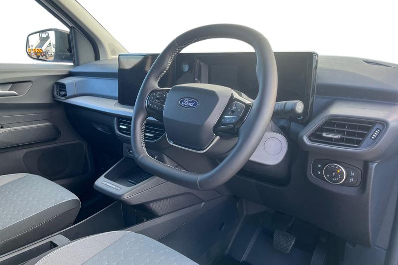 Used Ford Transit Courier 2025 for sale - 77918592: Photo 13