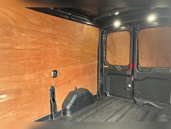 Used Ford Transit 2019 for sale - 78152988: Photo