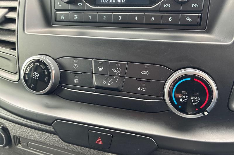 Used Ford Transit Custom 2019 for sale - 78028595: Photo 17