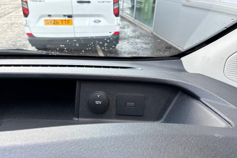 Used Ford Transit Custom 2019 for sale - 78028595: Photo 32