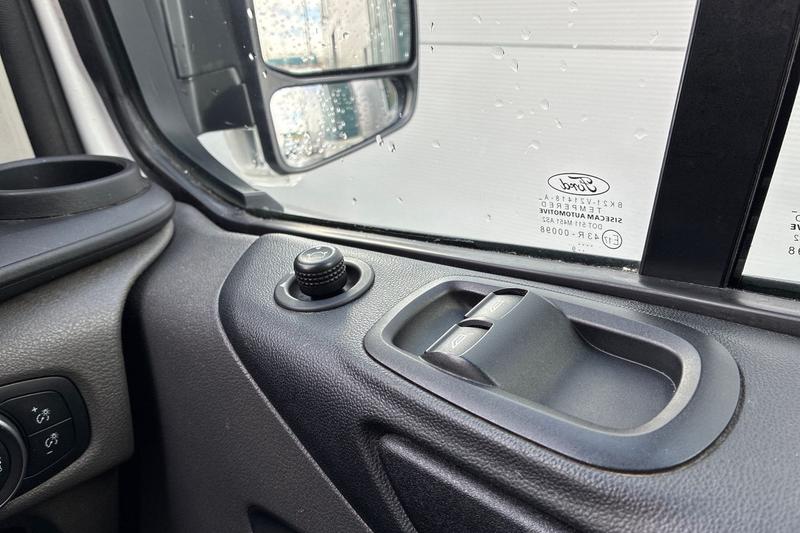 Used Ford Transit Custom 2019 for sale - 78028595: Photo 37