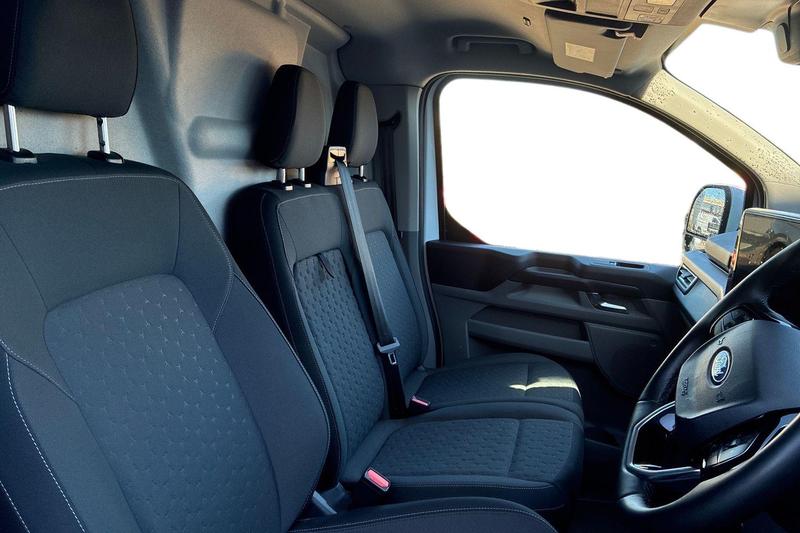 Used Ford Transit Custom 2024 for sale - 78087903: Photo 11
