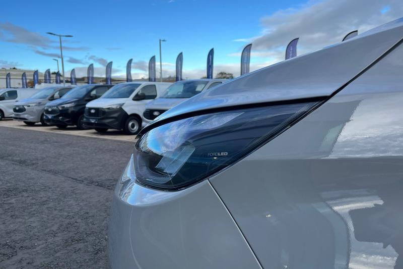 Used Ford E-Tourneo Custom 2025 for sale - 76819269: Photo 9