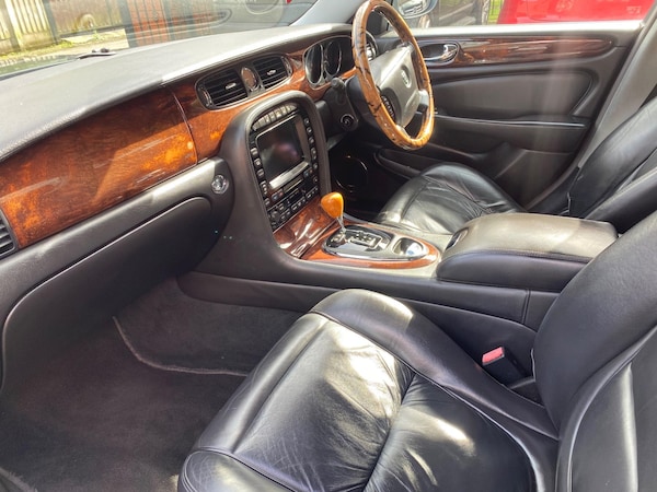 Used Jaguar XJ 2004 for sale - 72890662: Photo 21
