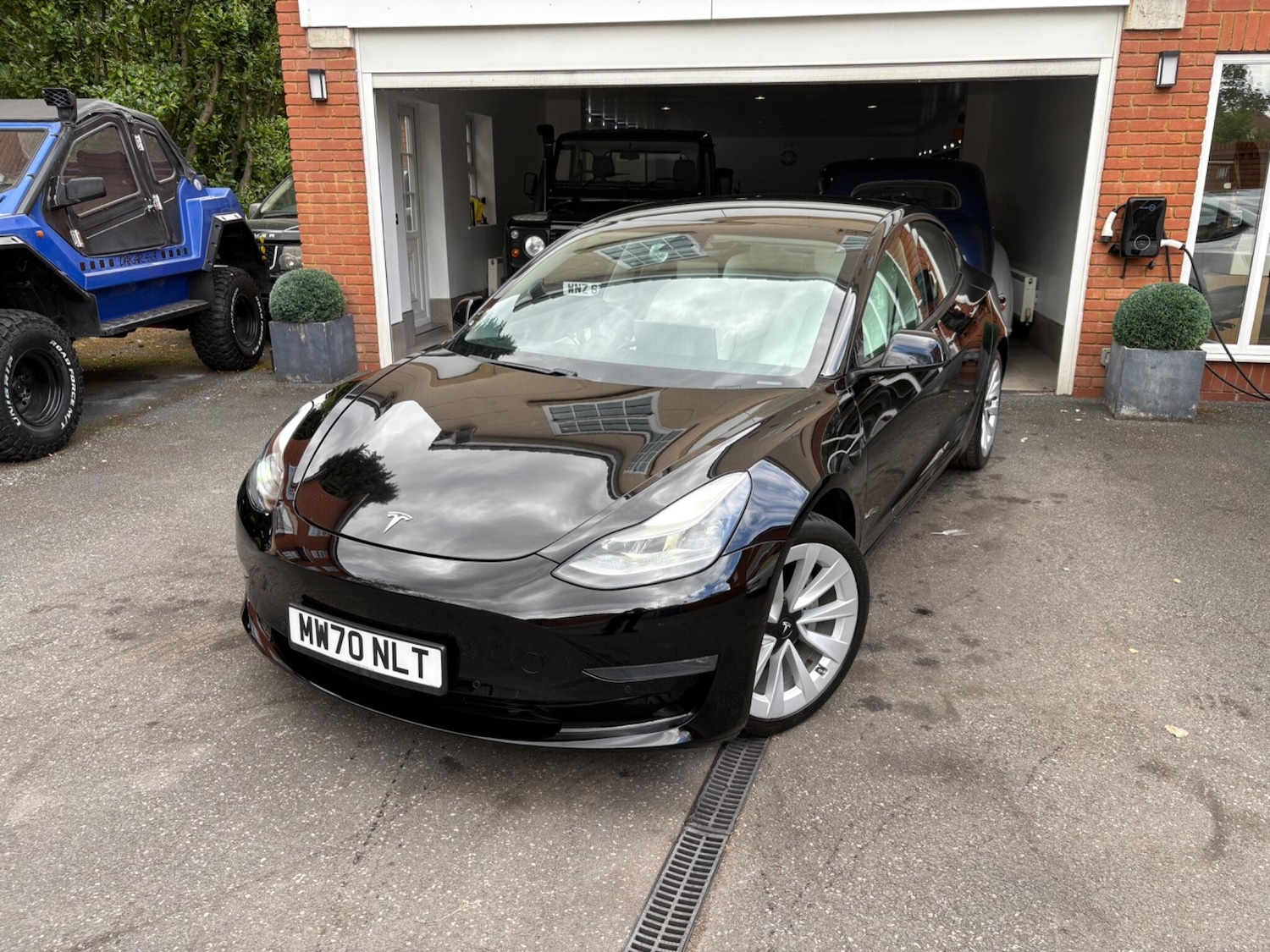 Vehicle 1