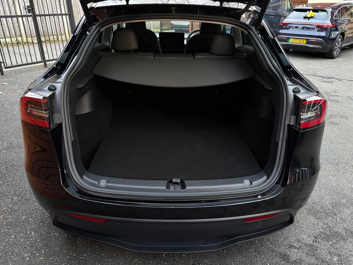 Used Tesla Model Y 2023 for sale - 77315230: Photo 17