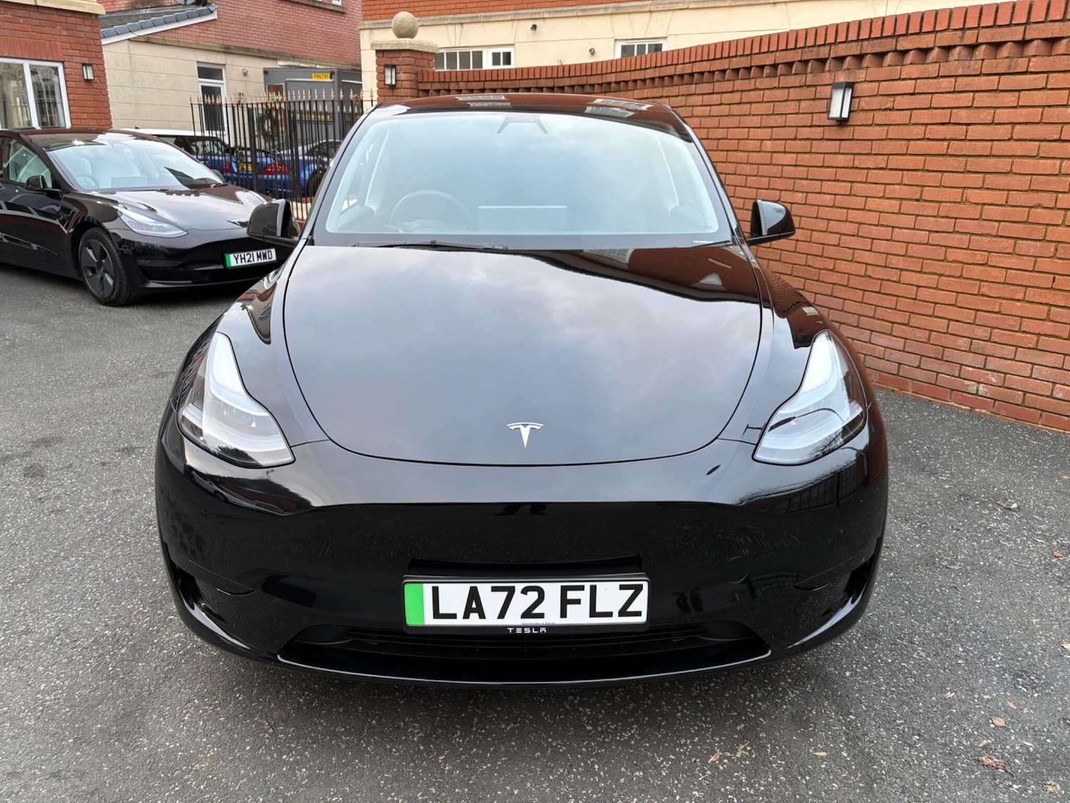 Used Tesla Model Y 2023 for sale - 77315230: Photo 2