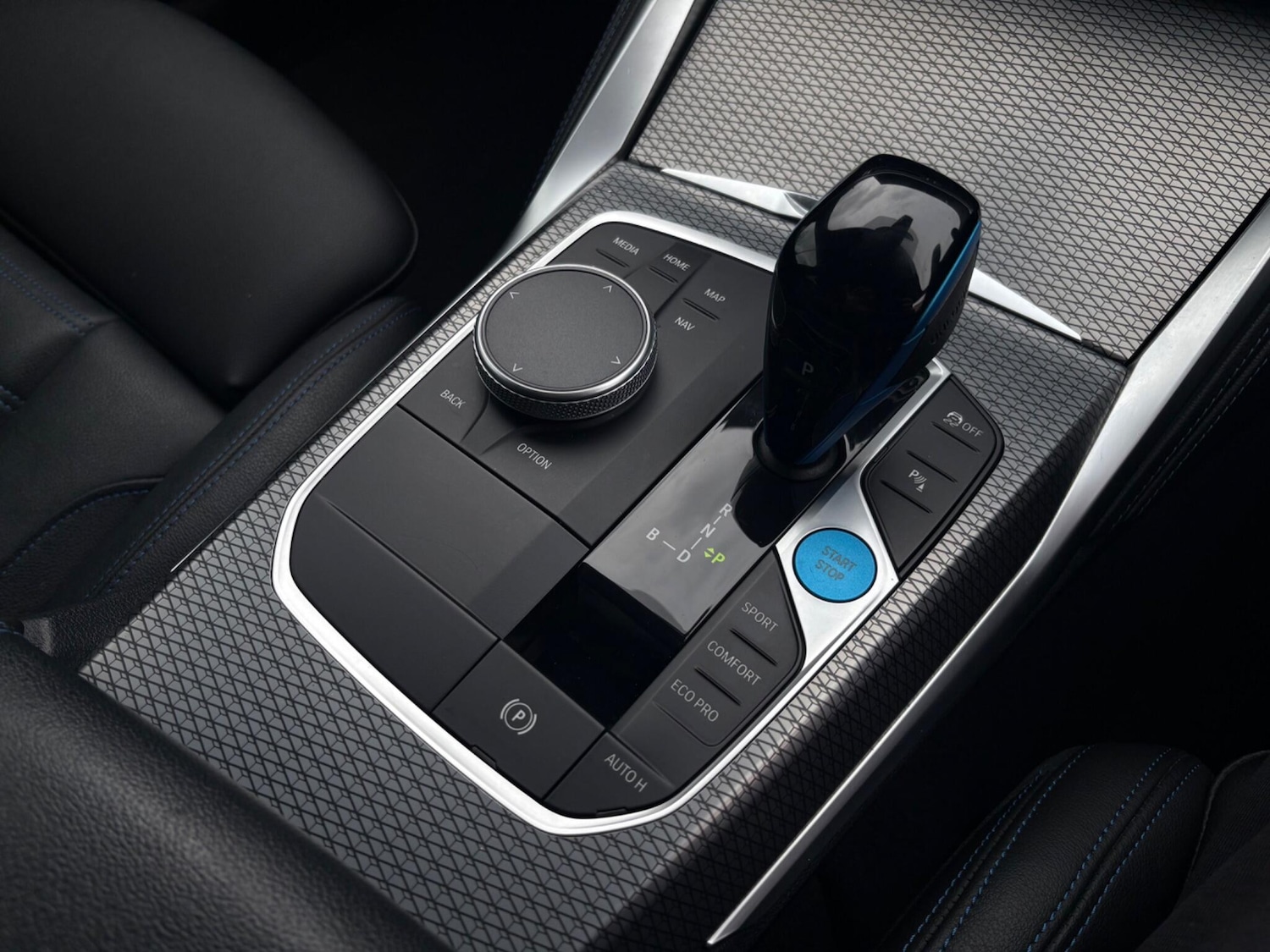 Used BMW i4 2022 for sale - 77684008: Photo 27