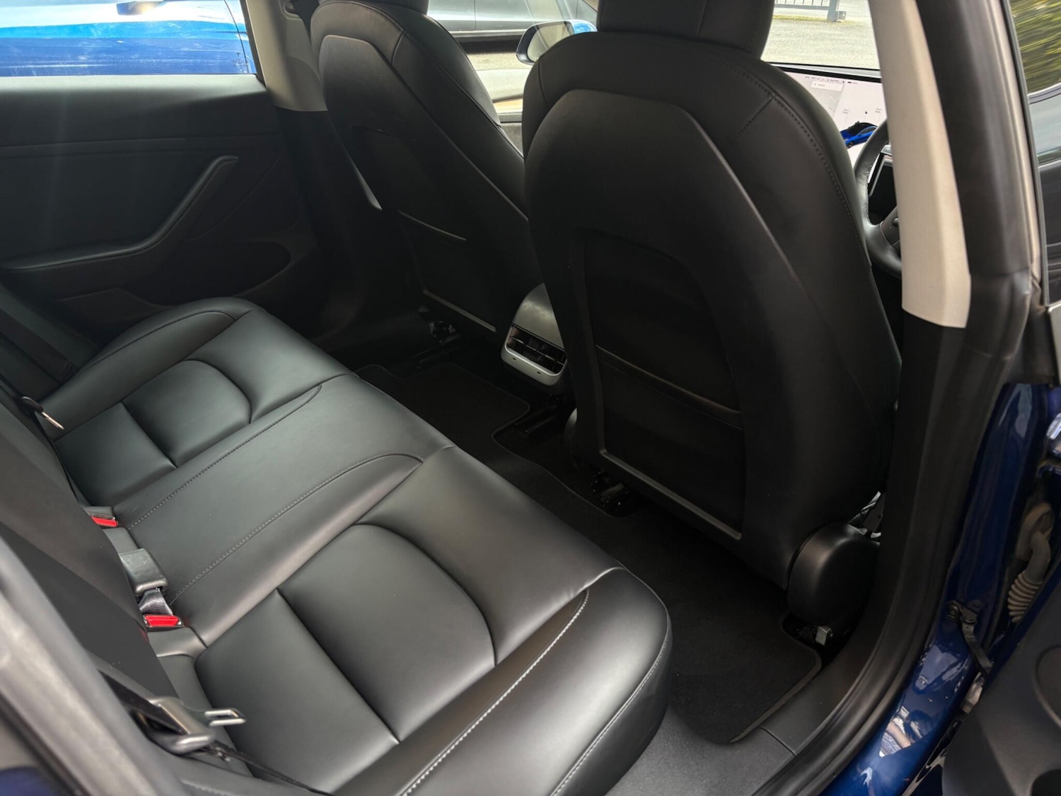 Used Tesla Model 3 2021 for sale - 76094413: Photo 5