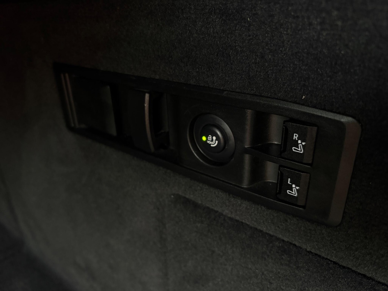 Used BMW iX 2022 for sale - 77290937: Photo 15