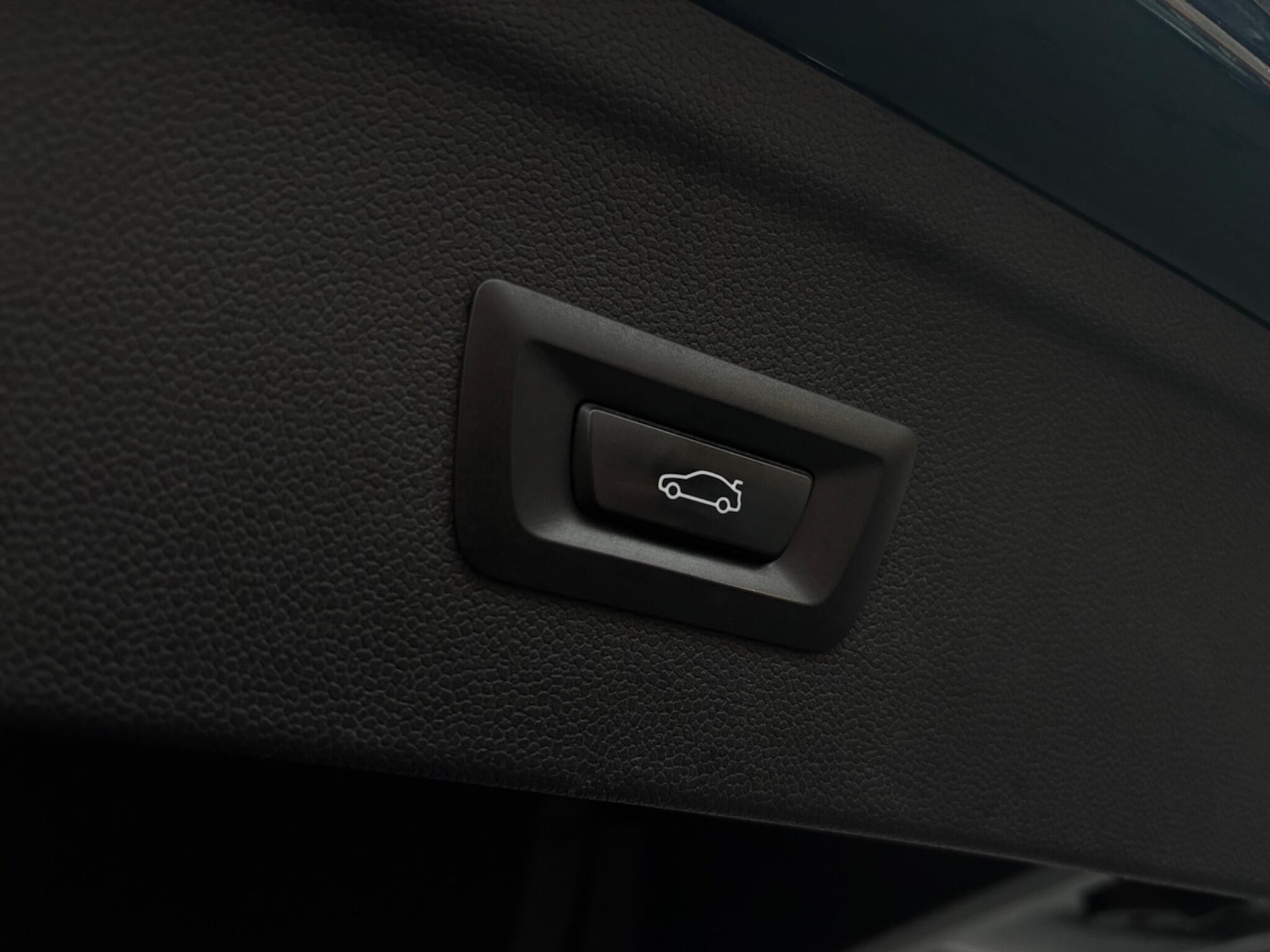 Used BMW iX 2022 for sale - 77290937: Photo 16