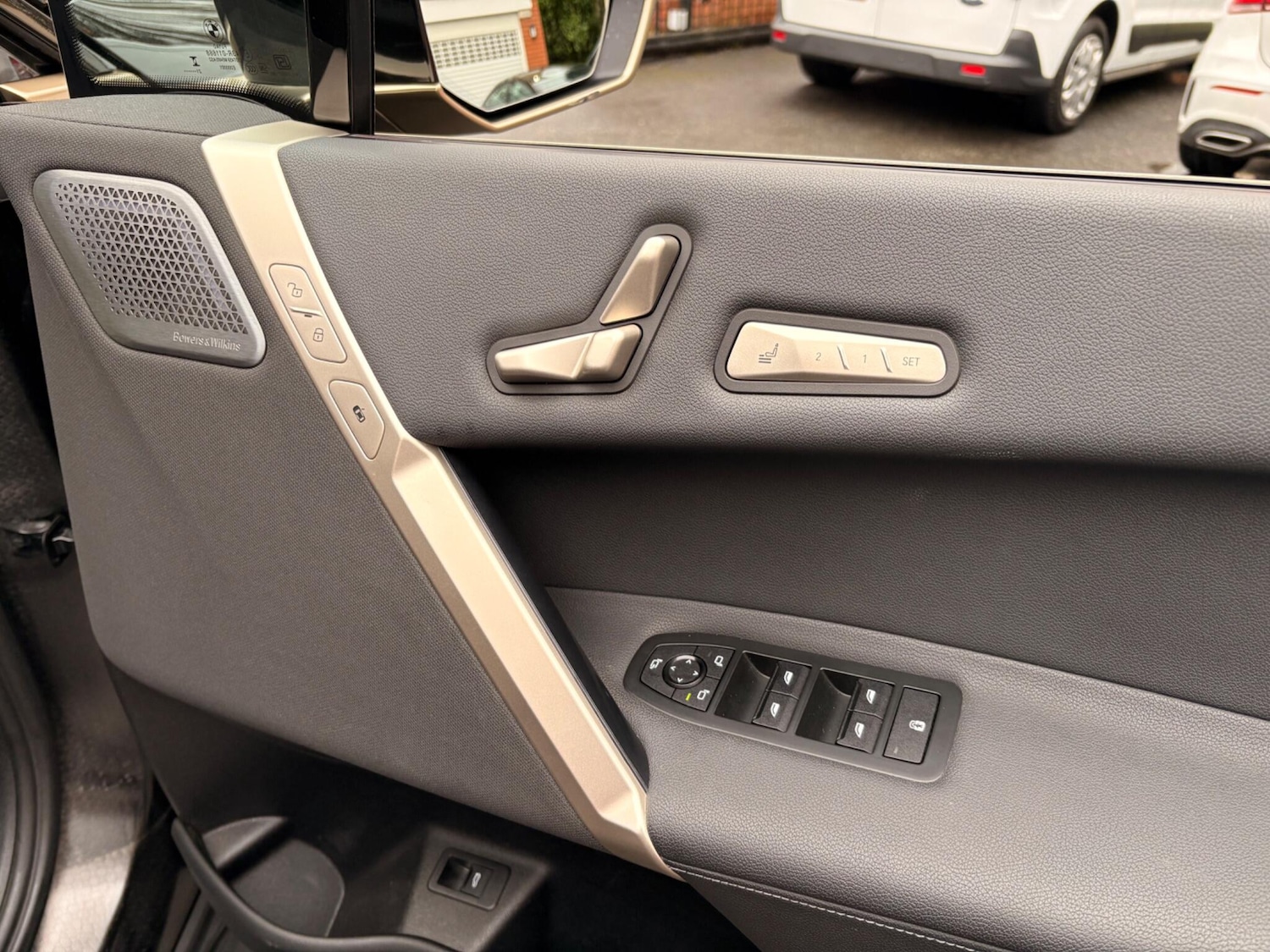 Used BMW iX 2022 for sale - 77290937: Photo 17