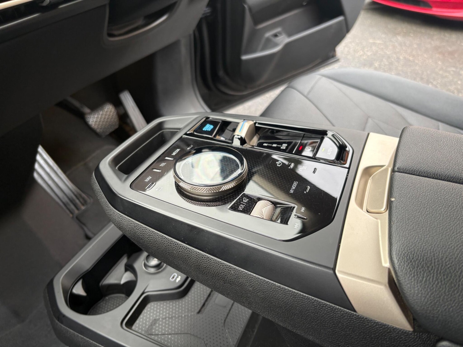 Used BMW iX 2022 for sale - 77290937: Photo 29