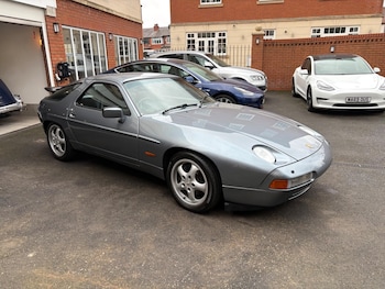 Used Porsche 928 1987 for sale - 76993056: Photo