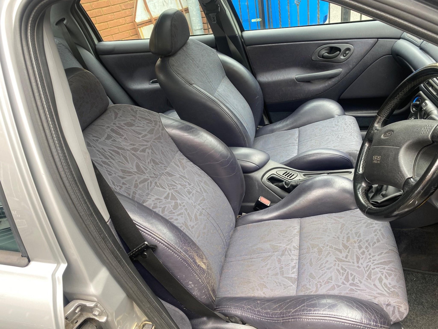 Used Ford Mondeo 1997 for sale - 76989802: Photo 10