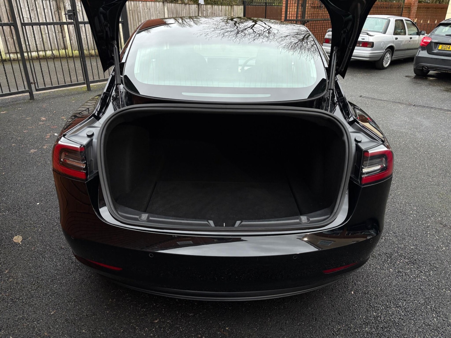 Used Tesla Model 3 for sale - 77279675: Photo 9