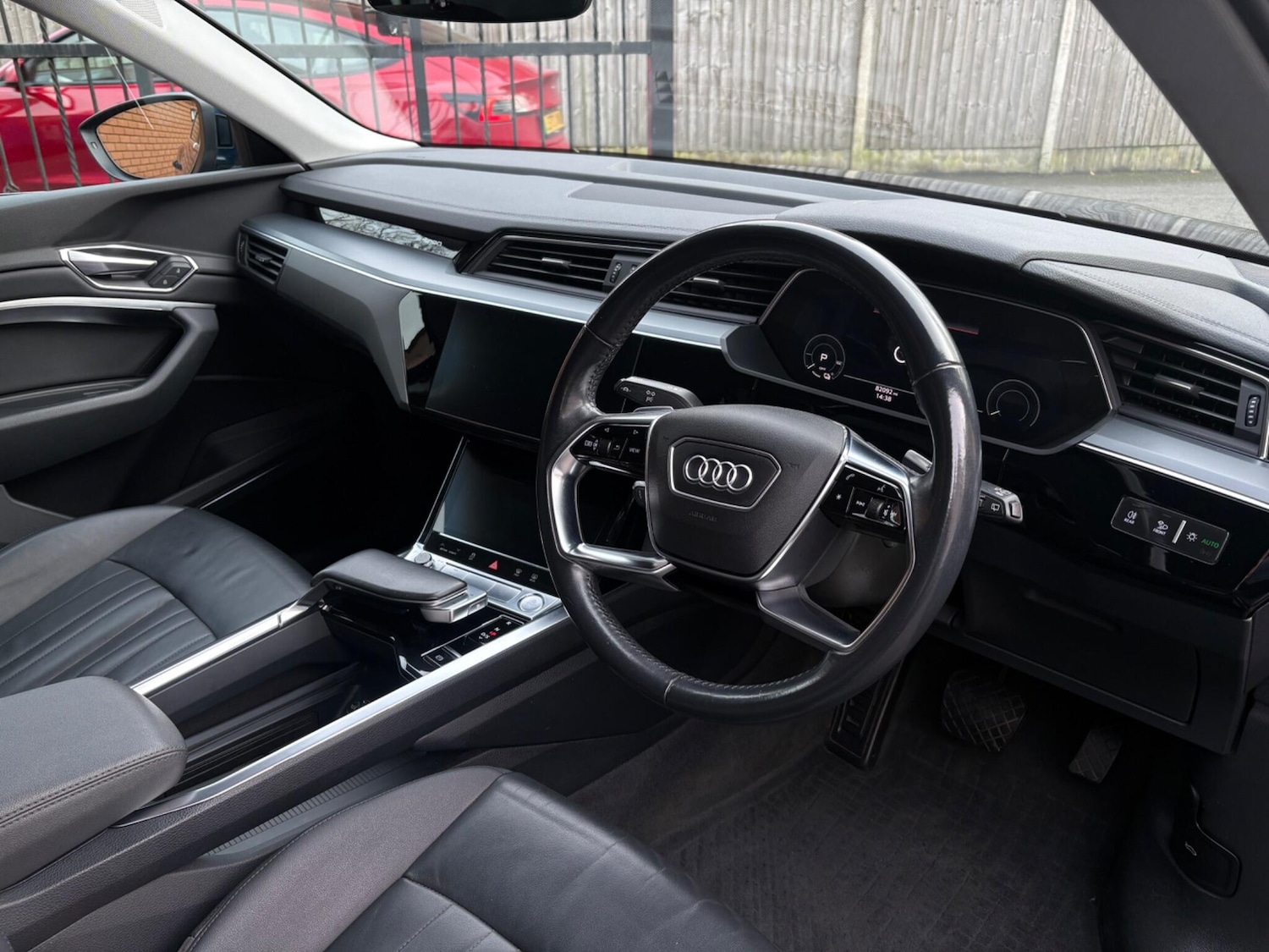 Used Audi e-tron 2020 for sale - 77559140: Photo 9