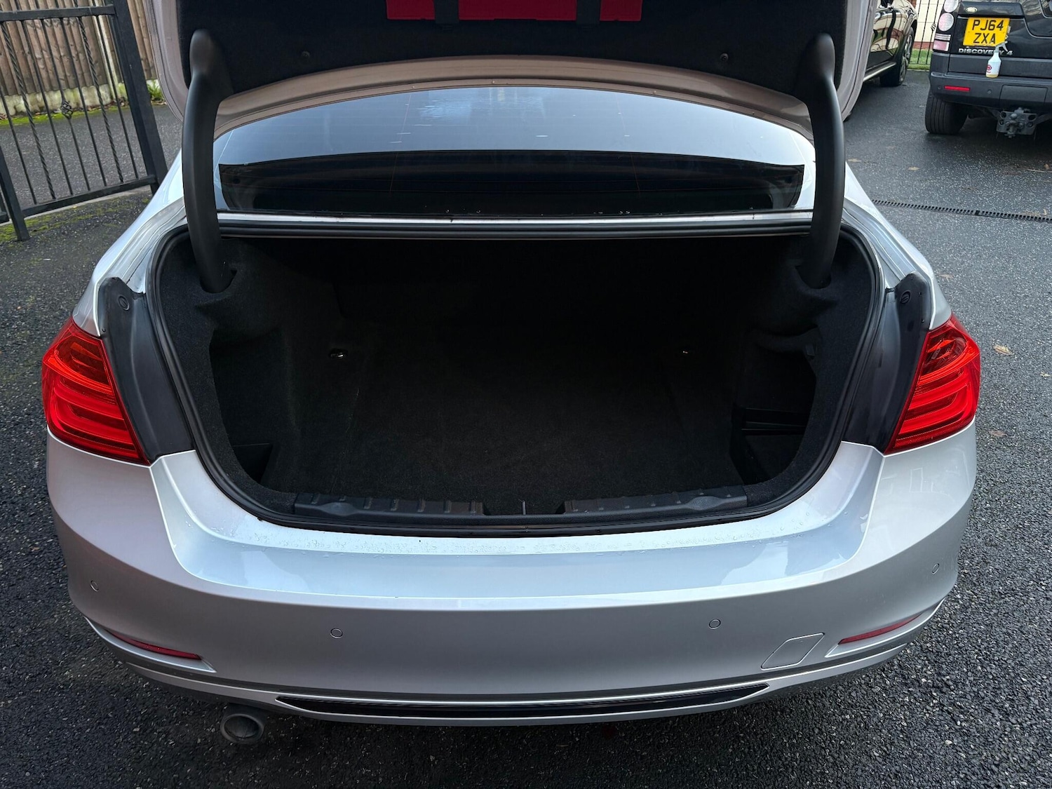 Used BMW 3 Series 2013 for sale - 76990868: Photo 11