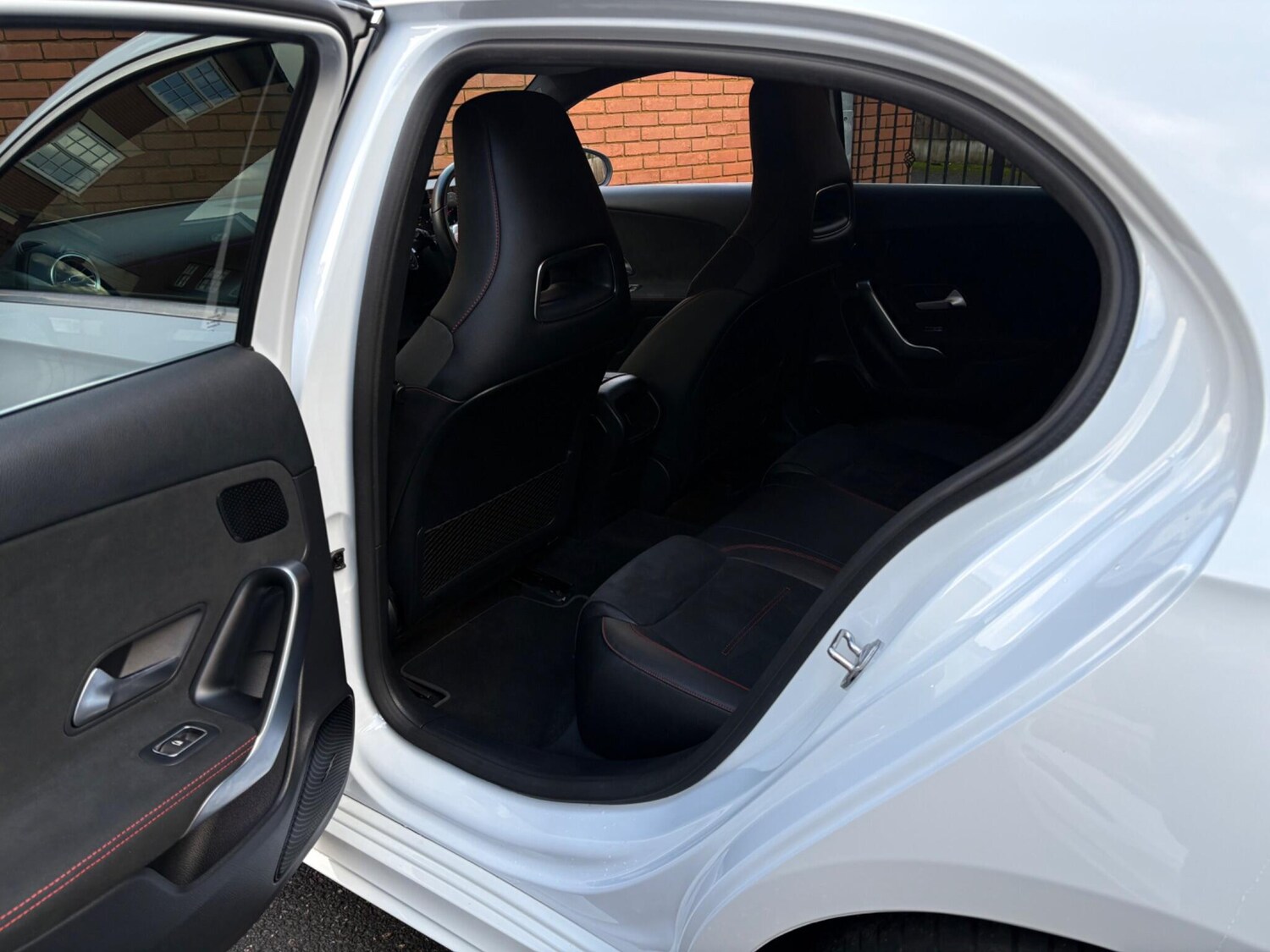 Used Mercedes-Benz A-Class 2019 for sale - 76688586: Photo 27