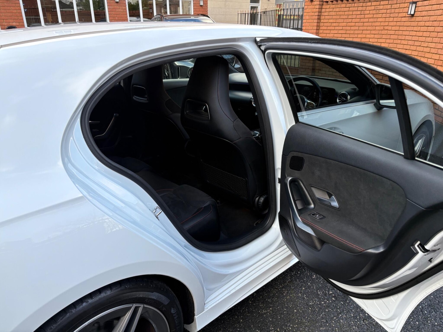 Used Mercedes-Benz A-Class 2019 for sale - 76688586: Photo 28