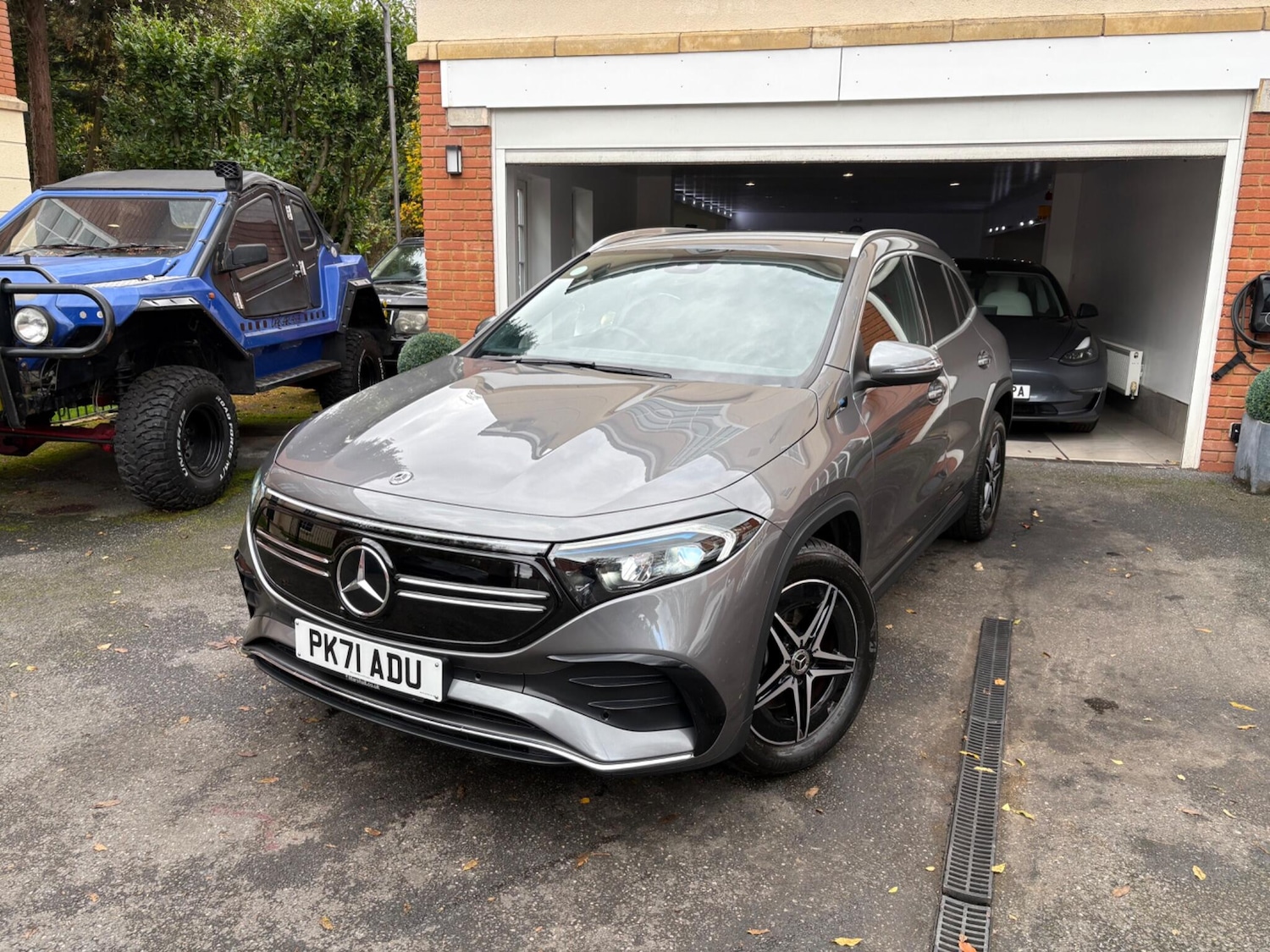 Used Mercedes-Benz EQA 2021 for sale - 76360446: Photo 1