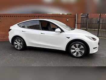 Used Tesla Model Y 2022 for sale - 76689190: Photo