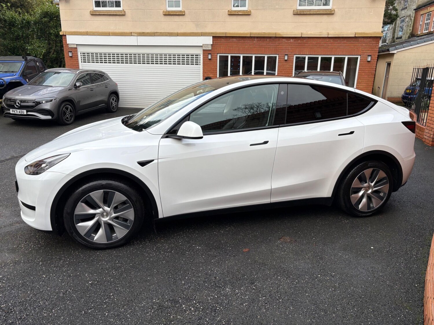 Used Tesla Model Y 2022 for sale - 76689190: Photo 6