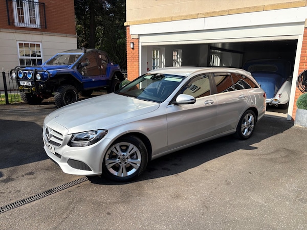 Used Mercedes-Benz C-Class 2017 for sale - 75051767: Photo 5