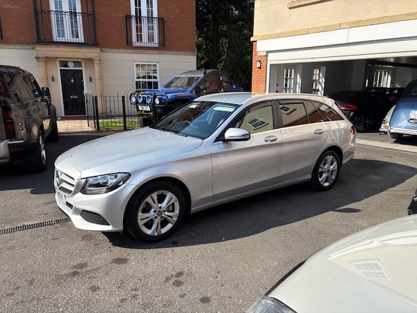 Used Mercedes-Benz C-Class 2017 for sale - 75051767: Photo 6