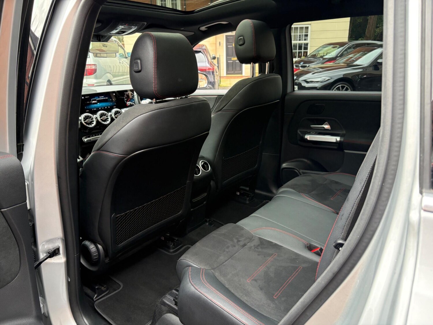 Used Mercedes-Benz EQB 2023 for sale - 77784032: Photo 17